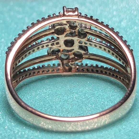 Fashion 10k Rose Gold 0.25 ct Diamond Ring - Picture 4 of 5